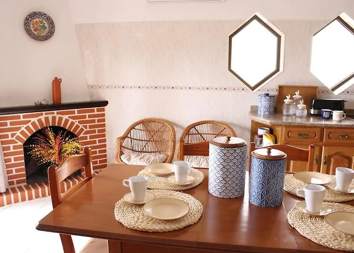 Apalaches Trail House Tatil Evi Oleiros (Castelo Branco)